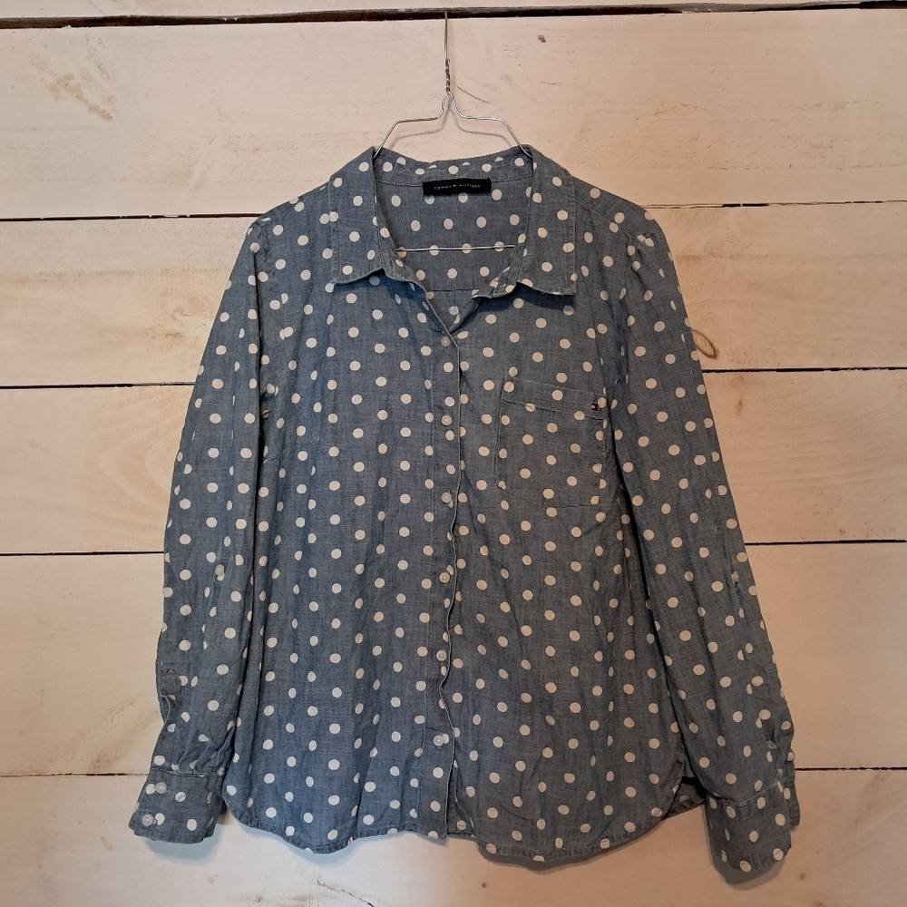 Tommy Hilfiger Top Womens Size Small Blue And White Polka Dot Button Up Cotton